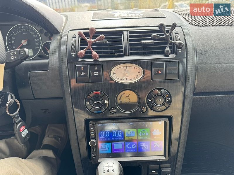 Фото Ford Mondeo з оголошення AUTO.RIA