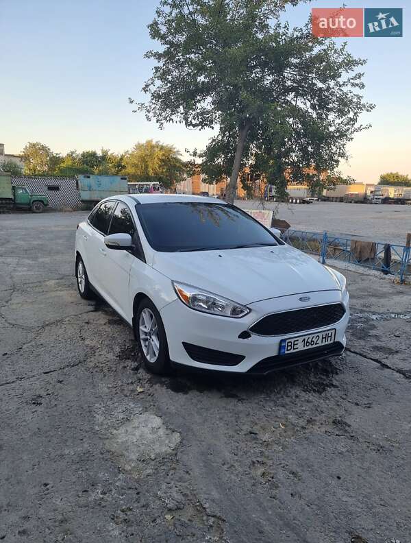 Фото Ford Focus з оголошення AUTO.RIA