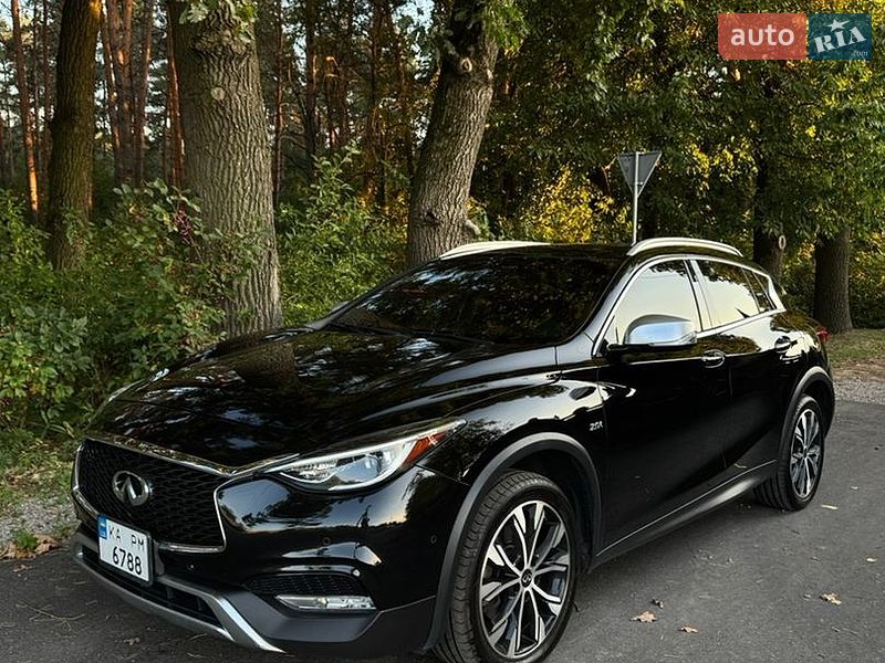 Фото Infiniti QX30 з оголошення AUTO.RIA