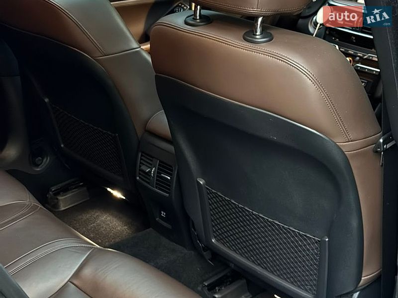 Фото Infiniti QX30 з оголошення AUTO.RIA