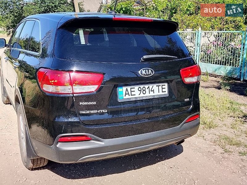 Фото Kia Sorento з оголошення AUTO.RIA