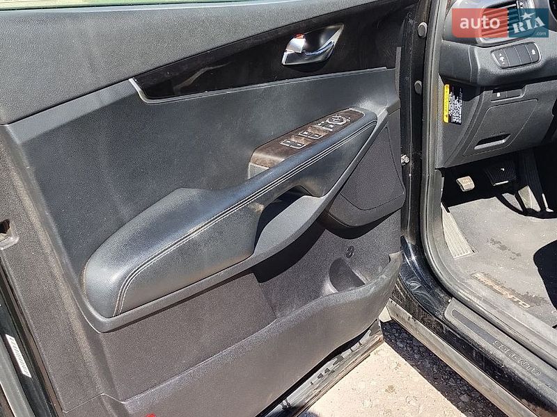 Фото Kia Sorento з оголошення AUTO.RIA