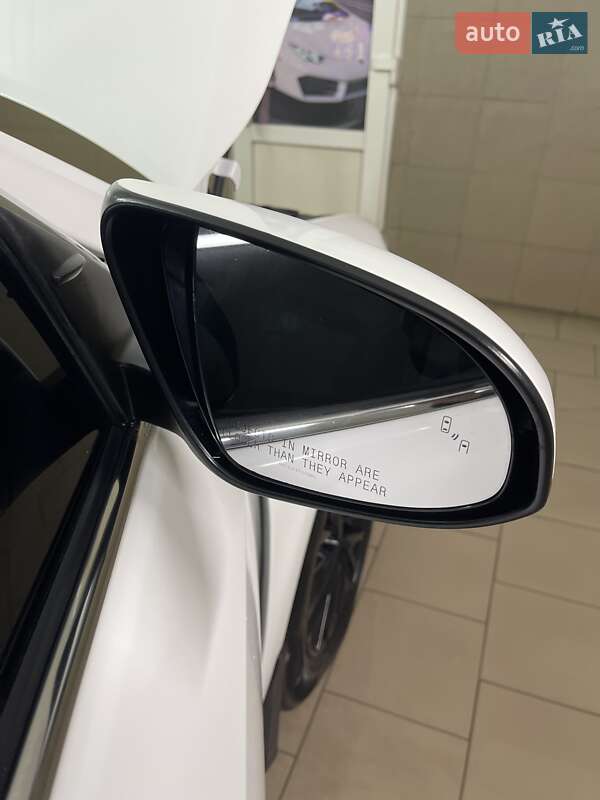 Фото Toyota Camry з оголошення AUTO.RIA