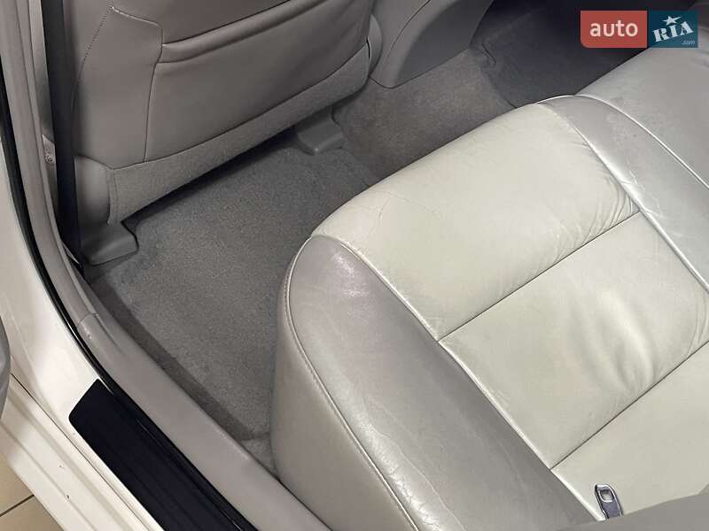 Фото Toyota Camry з оголошення AUTO.RIA
