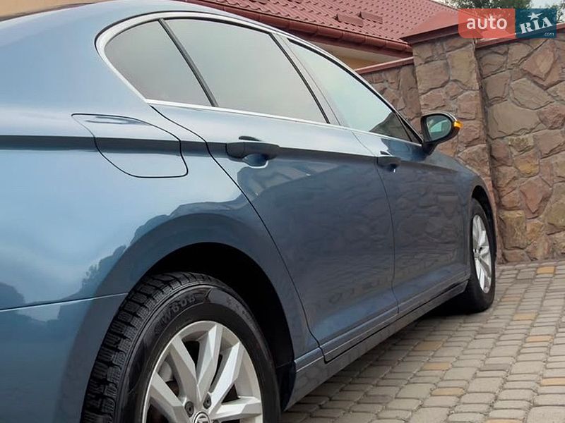 Фото Volkswagen Passat з оголошення AUTO.RIA