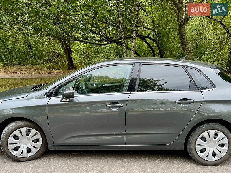 Фото Citroen C4 з оголошення AUTO.RIA