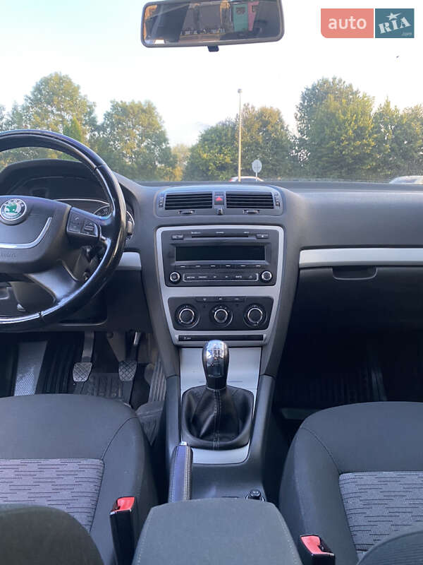 Фото Skoda Octavia з оголошення AUTO.RIA