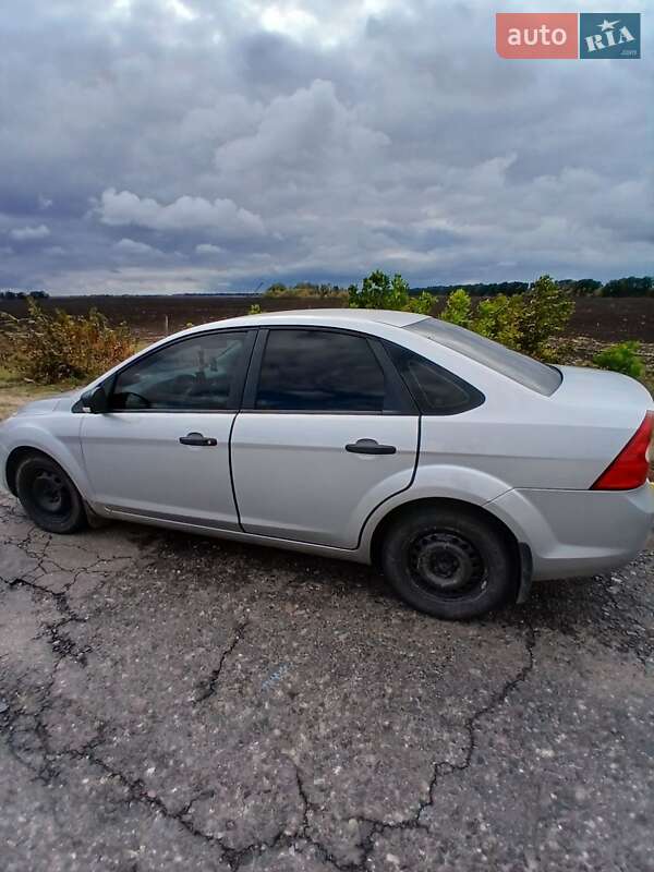 Фото Ford Focus з оголошення AUTO.RIA
