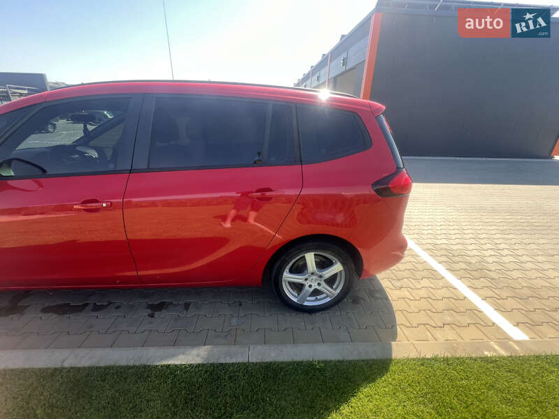 Фото Opel Zafira Tourer з оголошення AUTO.RIA