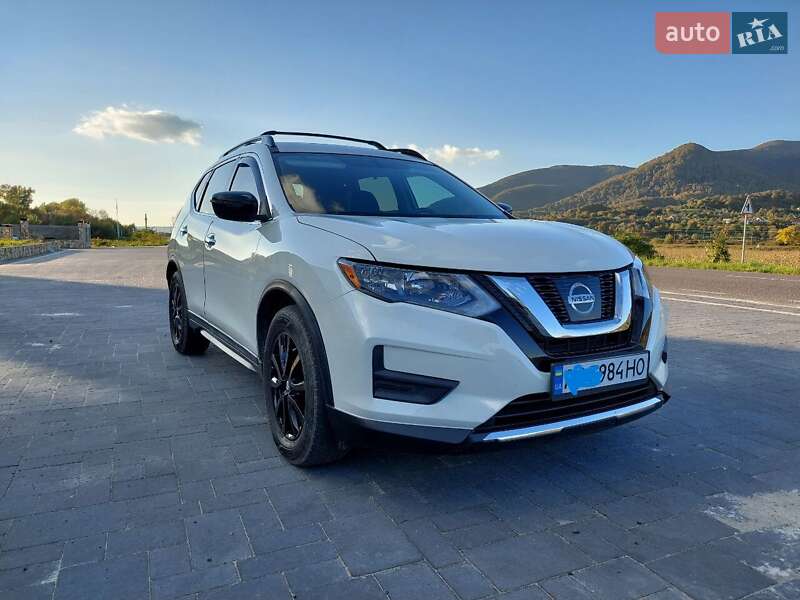 Фото Nissan Rogue з оголошення AUTO.RIA