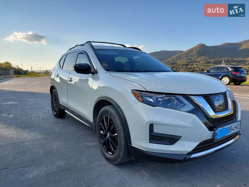 Фото Nissan Rogue з оголошення AUTO.RIA