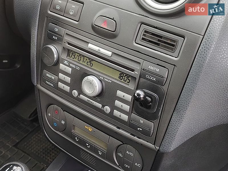 Фото Ford Fiesta з оголошення AUTO.RIA