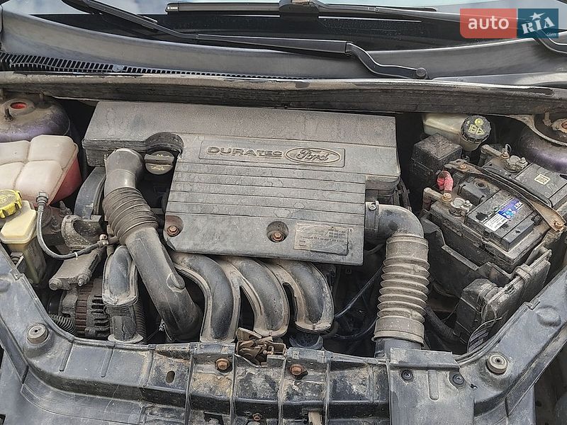 Фото Ford Fiesta з оголошення AUTO.RIA