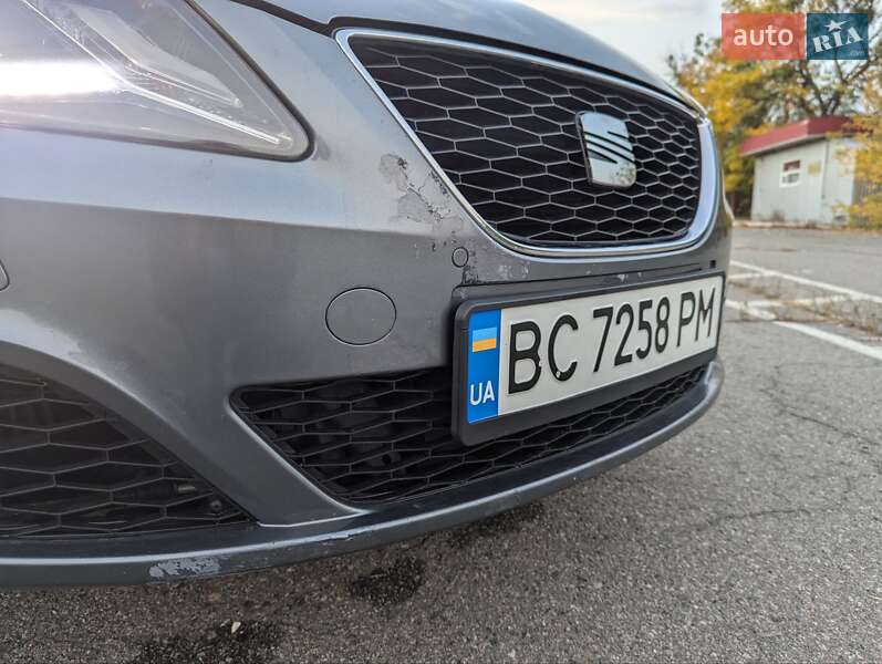 Фото SEAT Exeo ST з оголошення AUTO.RIA