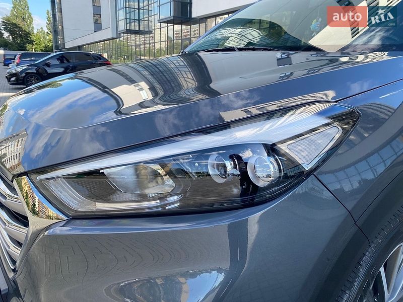 Фото Hyundai Tucson з оголошення AUTO.RIA