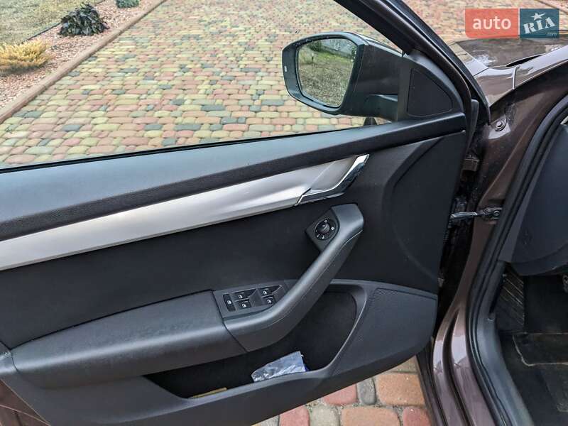 Фото Skoda Octavia з оголошення AUTO.RIA