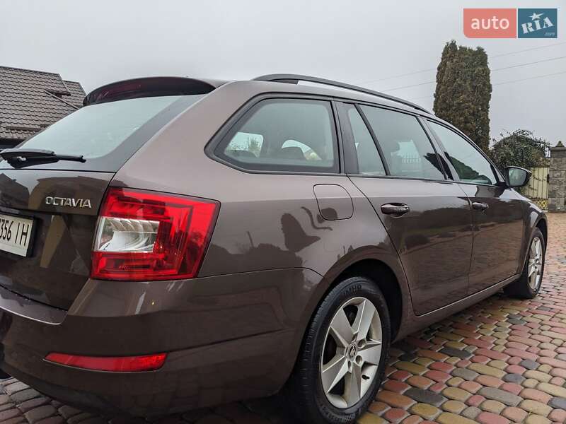 Фото Skoda Octavia з оголошення AUTO.RIA