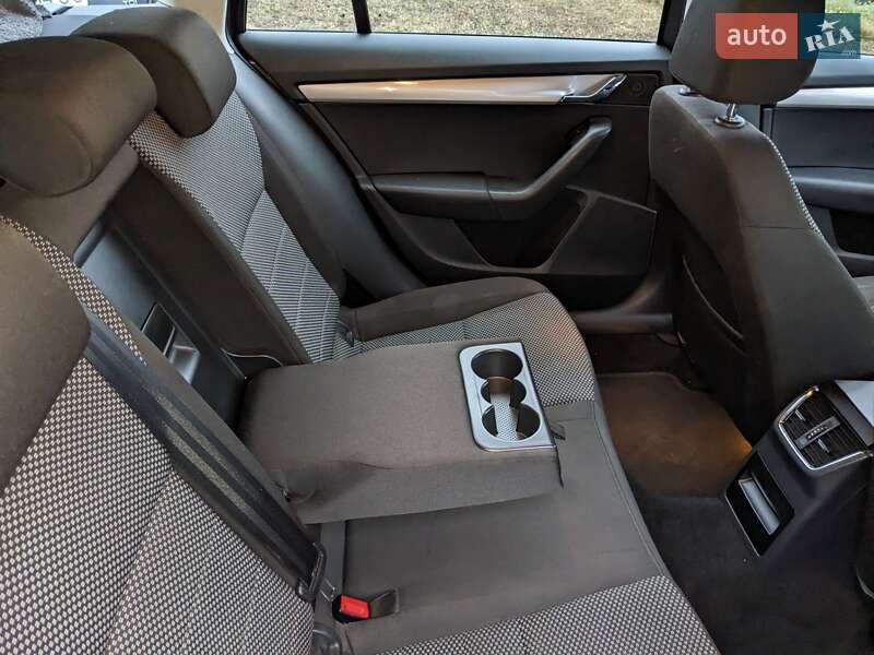 Фото Skoda Octavia з оголошення AUTO.RIA