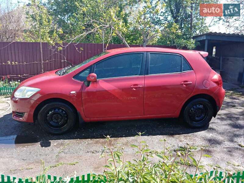 Фото Toyota Auris з оголошення AUTO.RIA