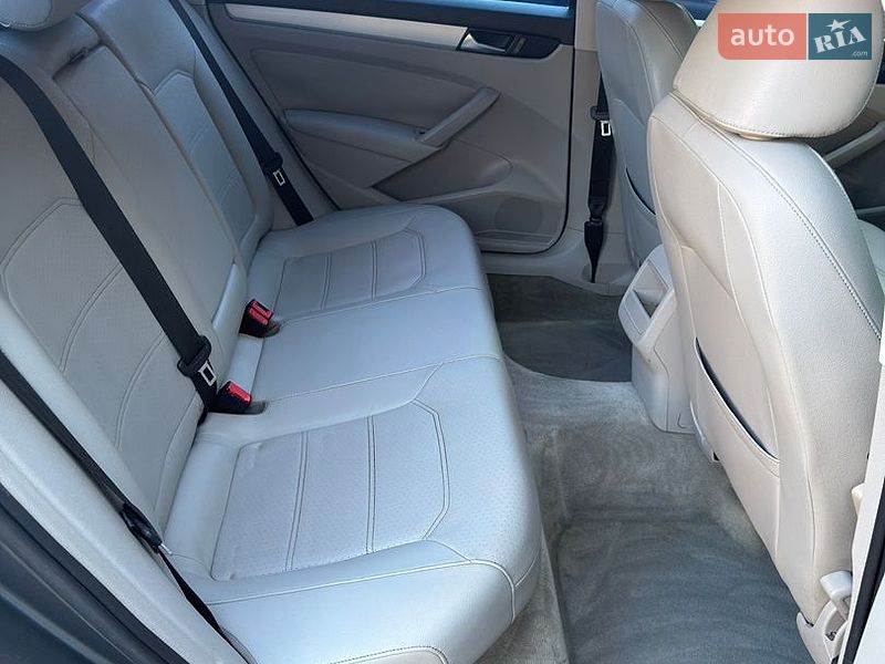 Фото Volkswagen Passat з оголошення AUTO.RIA