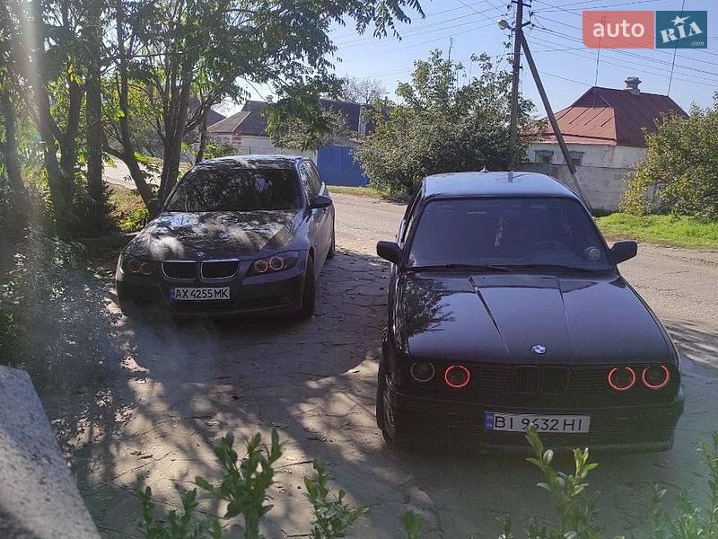 Фото BMW 3 Series з оголошення AUTO.RIA