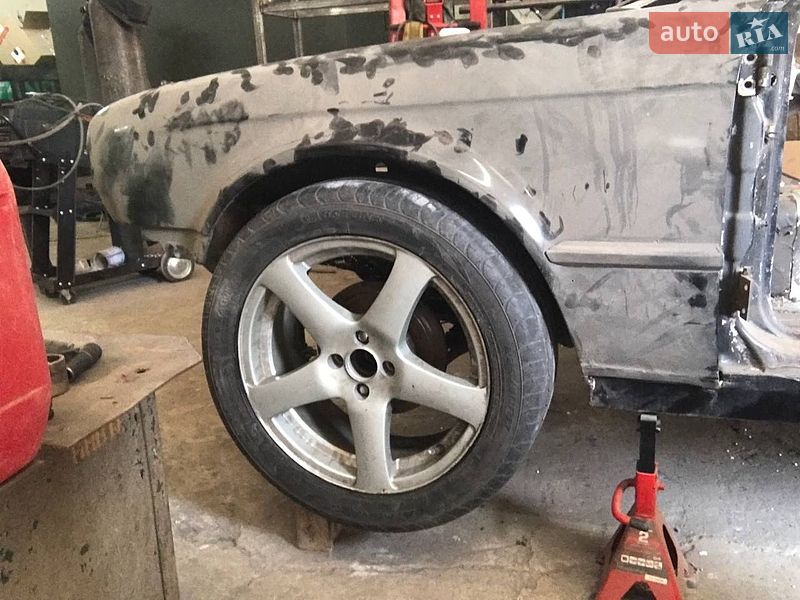 Фото BMW 3 Series з оголошення AUTO.RIA