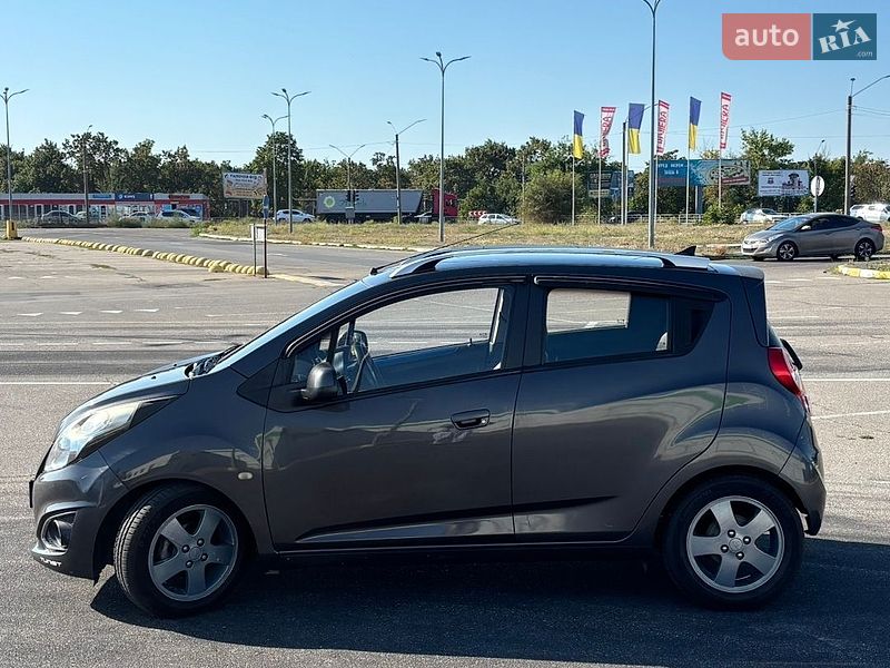 Фото Chevrolet Spark з оголошення AUTO.RIA