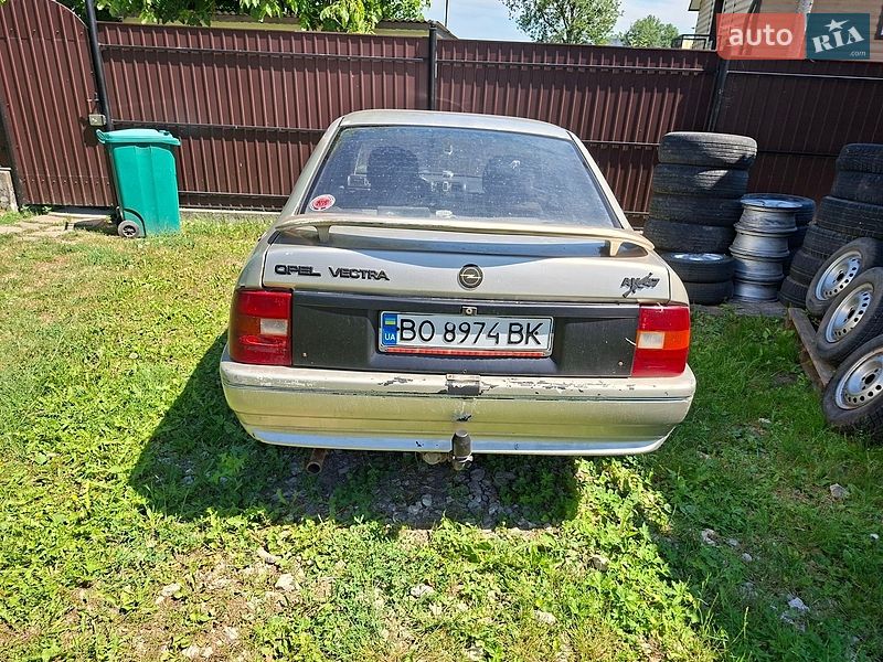 Фото Opel Vectra з оголошення AUTO.RIA