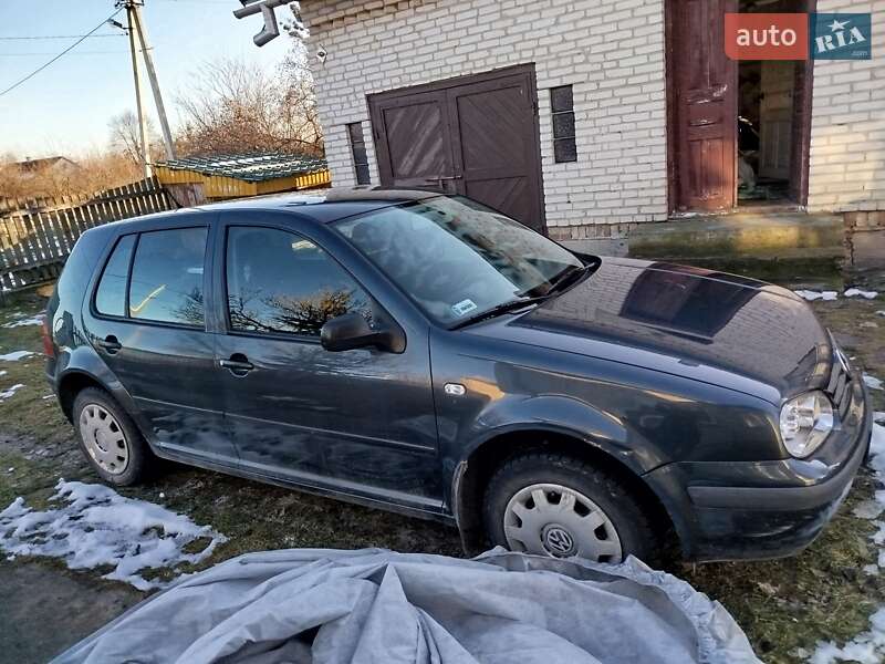 Фото Volkswagen Golf з оголошення AUTO.RIA