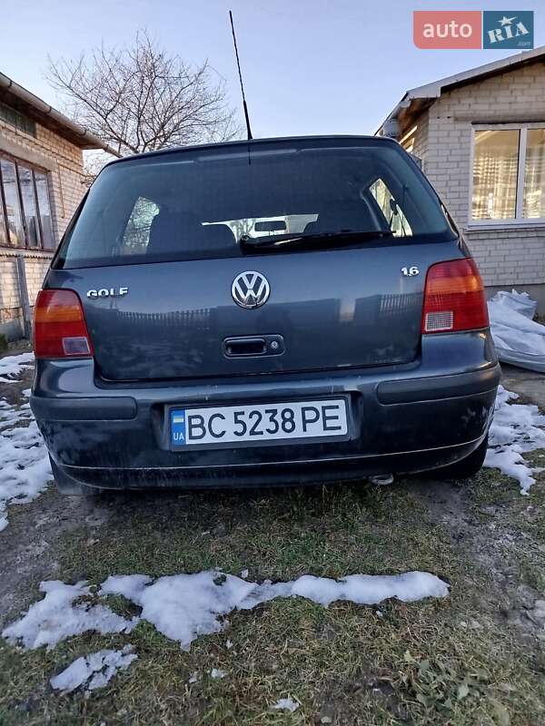 Фото Volkswagen Golf з оголошення AUTO.RIA