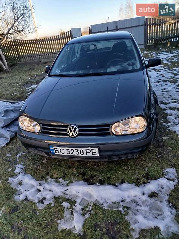 Фото Volkswagen Golf з оголошення AUTO.RIA