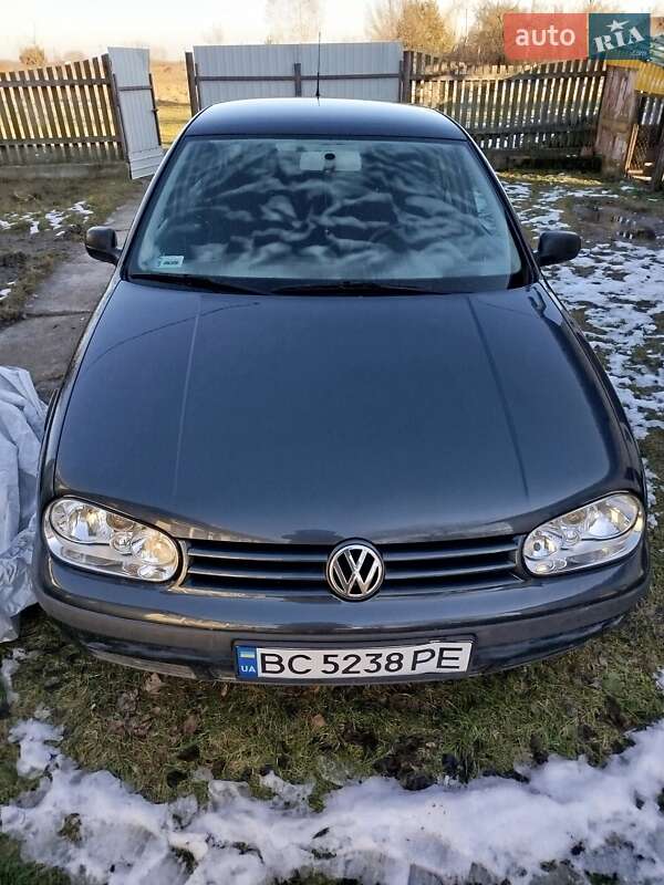 Фото Volkswagen Golf з оголошення AUTO.RIA