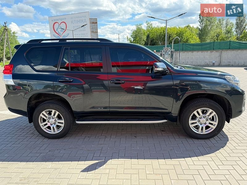 Фото Toyota Land Cruiser Prado з оголошення AUTO.RIA