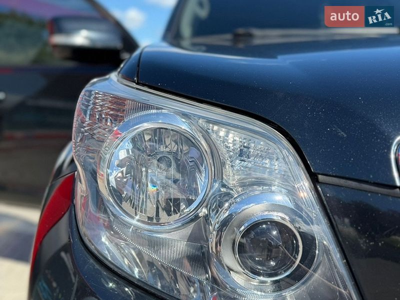 Фото Toyota Land Cruiser Prado з оголошення AUTO.RIA