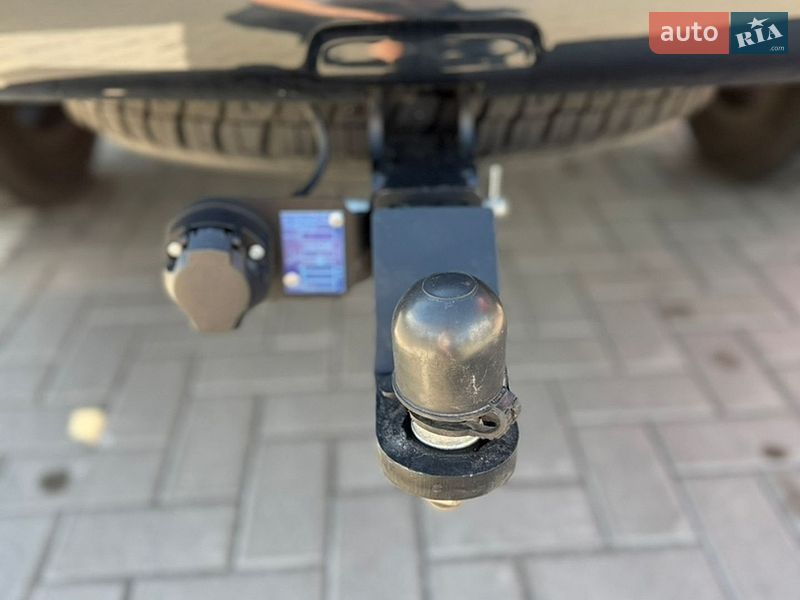 Фото Toyota Land Cruiser Prado з оголошення AUTO.RIA