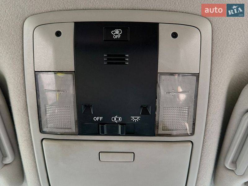 Фото Toyota Land Cruiser Prado з оголошення AUTO.RIA