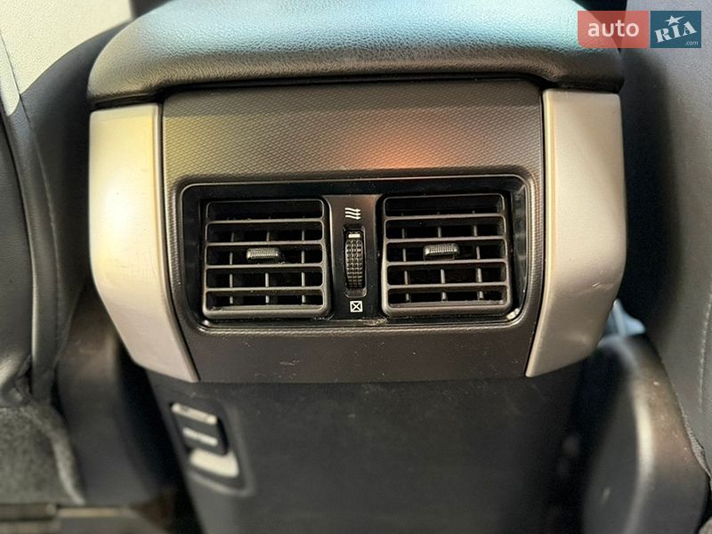 Фото Toyota Land Cruiser Prado з оголошення AUTO.RIA