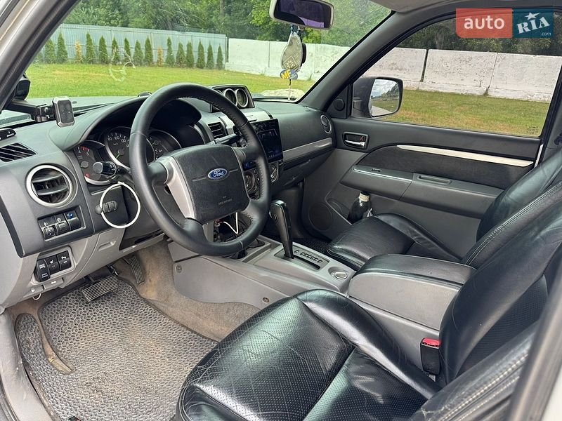 Фото Ford Ranger з оголошення AUTO.RIA