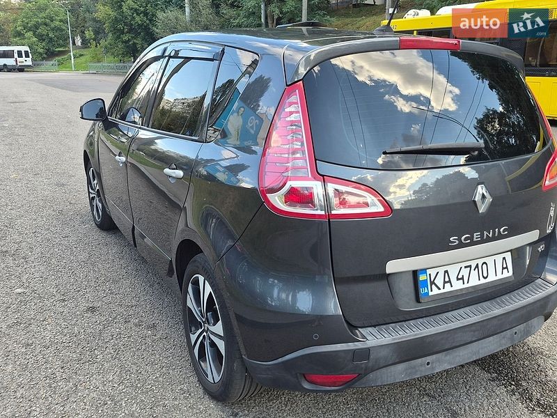 Фото Renault Scenic з оголошення AUTO.RIA