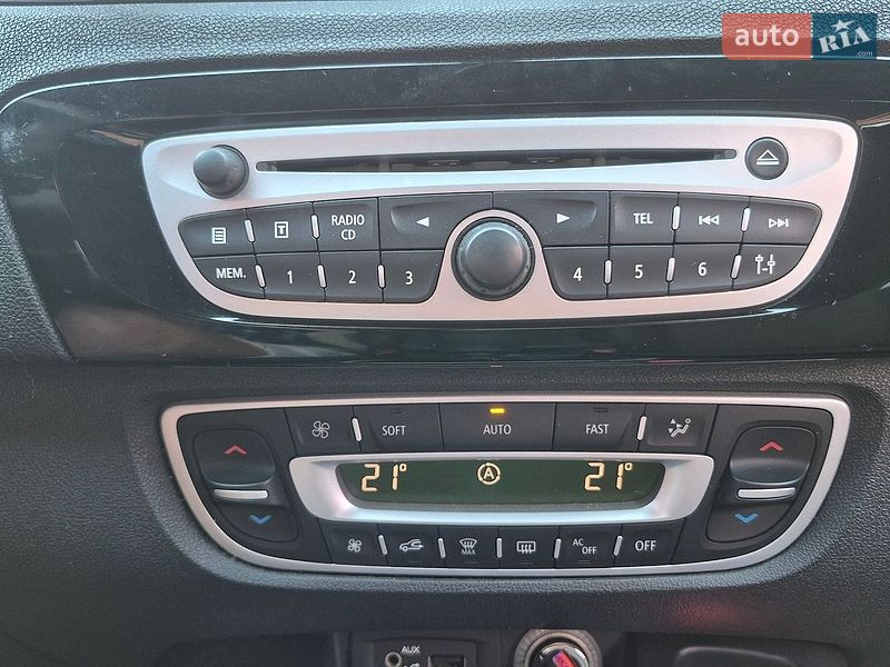 Фото Renault Scenic з оголошення AUTO.RIA