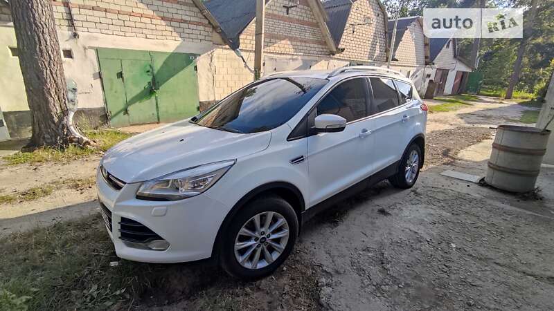 Фото Ford Kuga з оголошення AUTO.RIA