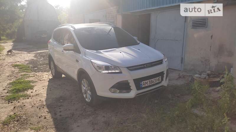 Фото Ford Kuga з оголошення AUTO.RIA