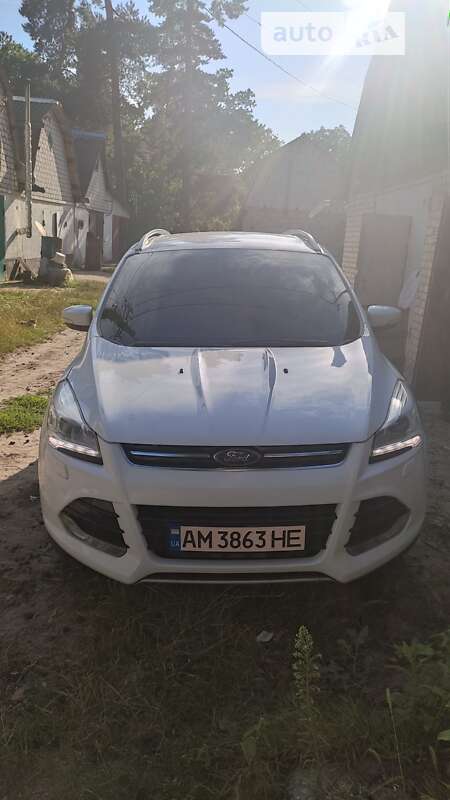 Фото Ford Kuga з оголошення AUTO.RIA