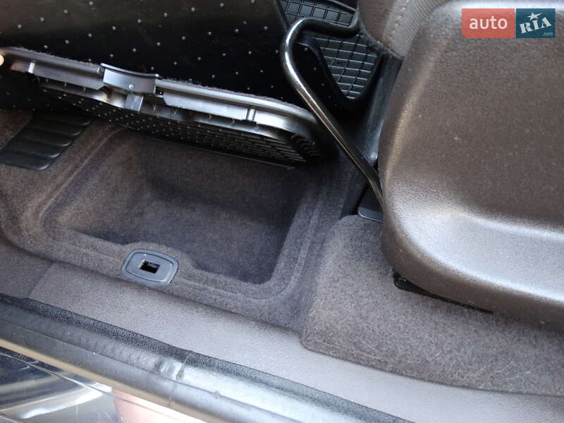 Фото Renault Megane Scenic з оголошення AUTO.RIA