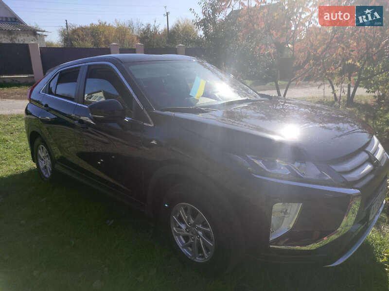 Фото Mitsubishi Eclipse Cross з оголошення AUTO.RIA
