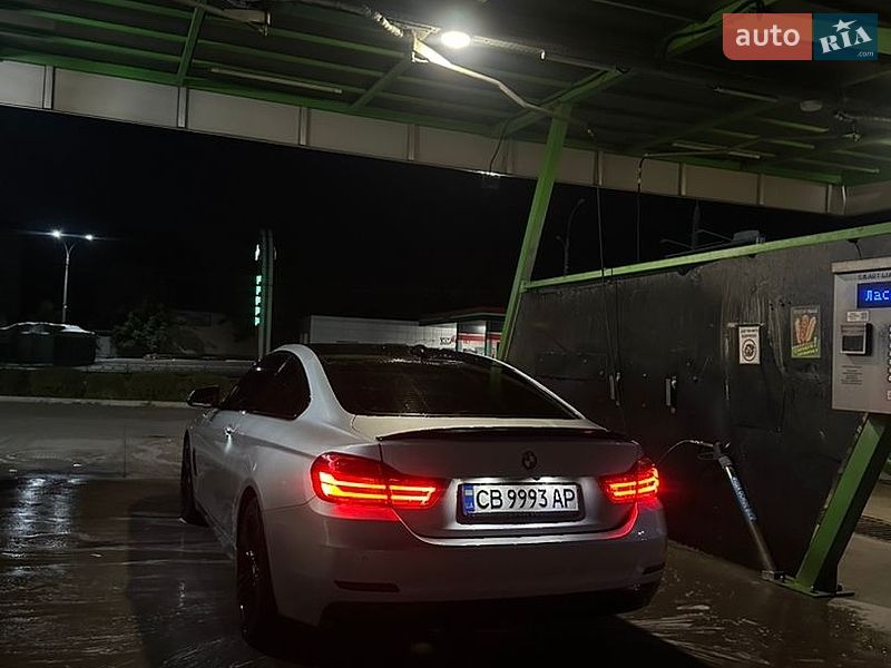Фото BMW 4 Series з оголошення AUTO.RIA