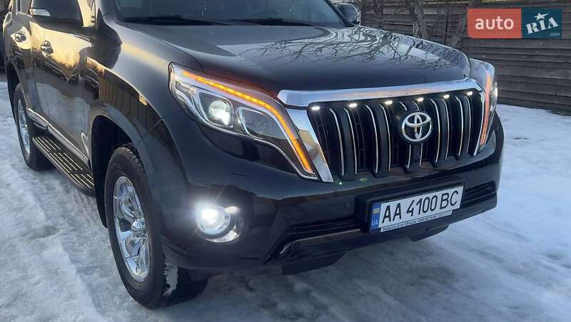 Фото Toyota Land Cruiser Prado з оголошення AUTO.RIA