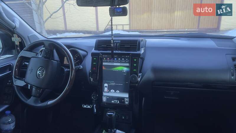 Фото Toyota Land Cruiser Prado з оголошення AUTO.RIA