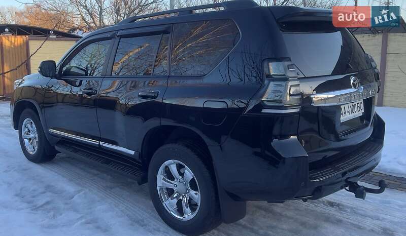 Фото Toyota Land Cruiser Prado з оголошення AUTO.RIA
