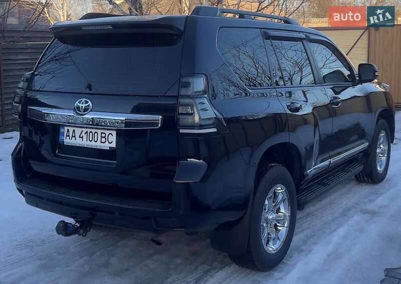 Фото Toyota Land Cruiser Prado з оголошення AUTO.RIA